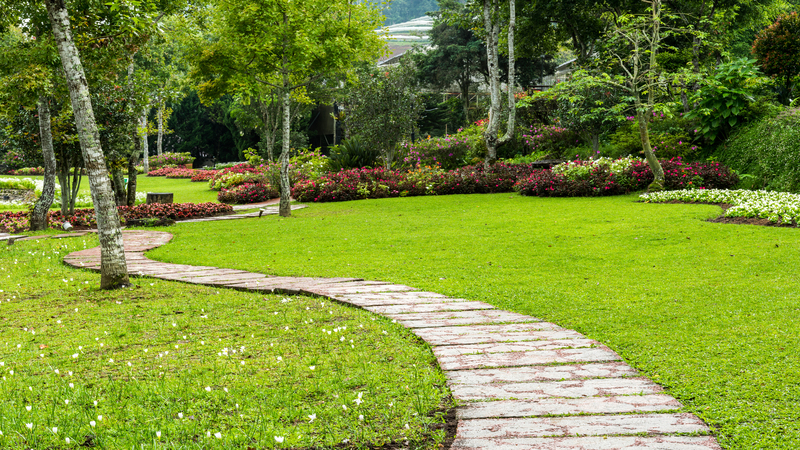 Enhance Your Yard with Concrete Landscape Edging in Fort Atkinson, WI