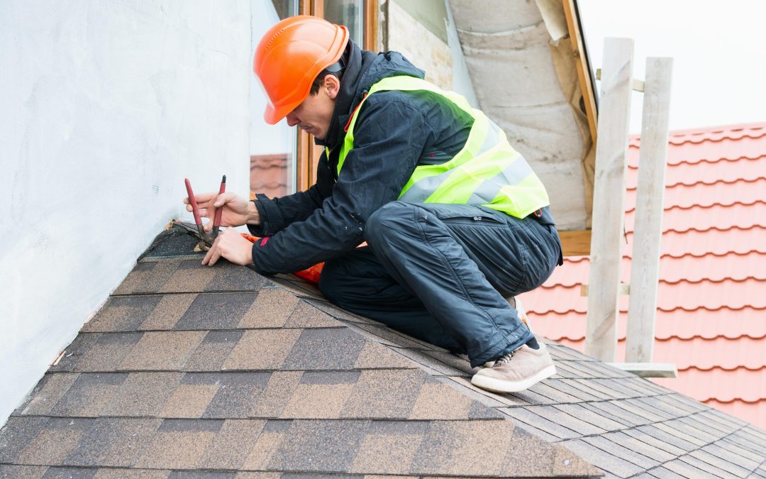 Save on Repairs with a Reliable Roofer in Lakeland FL for Every Weather Challenge