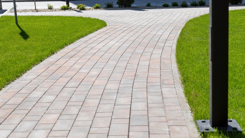 Upgrade Driveways and Gardens With Decorative Curbs in Fort Atkinson, WI, for Unique Style